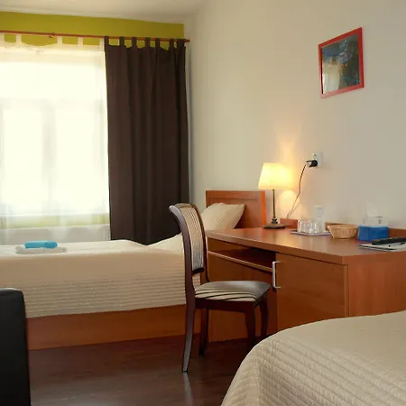 Village Pensjonat 3*