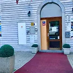 Pensionat Village 3*