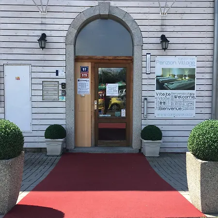 Village 3* Karlovy Vary